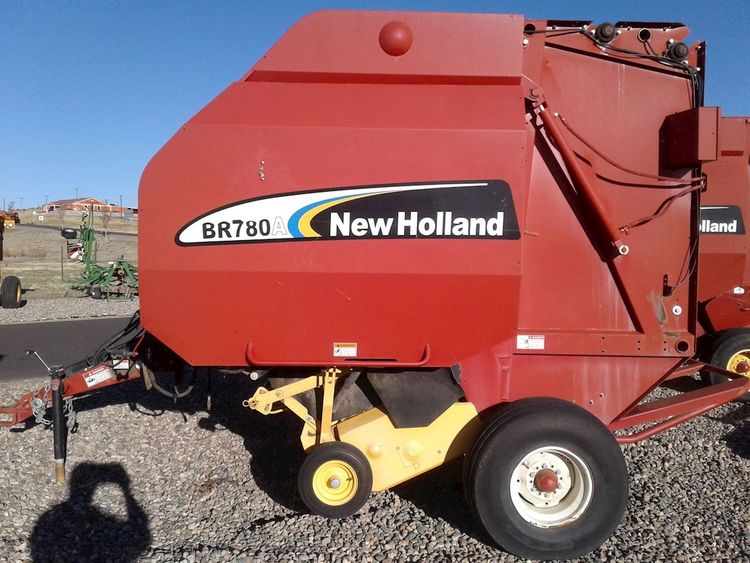 BR780A New Holland Round Baler